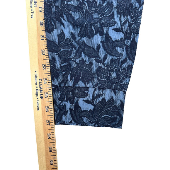 Athleta Trekkie North Jogger Size 6 Ethereal Bloom Cottage Blue Pants - Picture 5 of 6